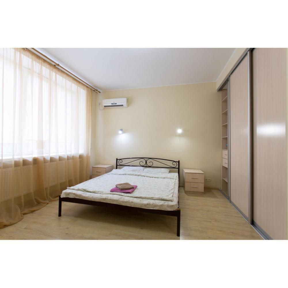 Apartment On Naukova 카리프 외부 사진